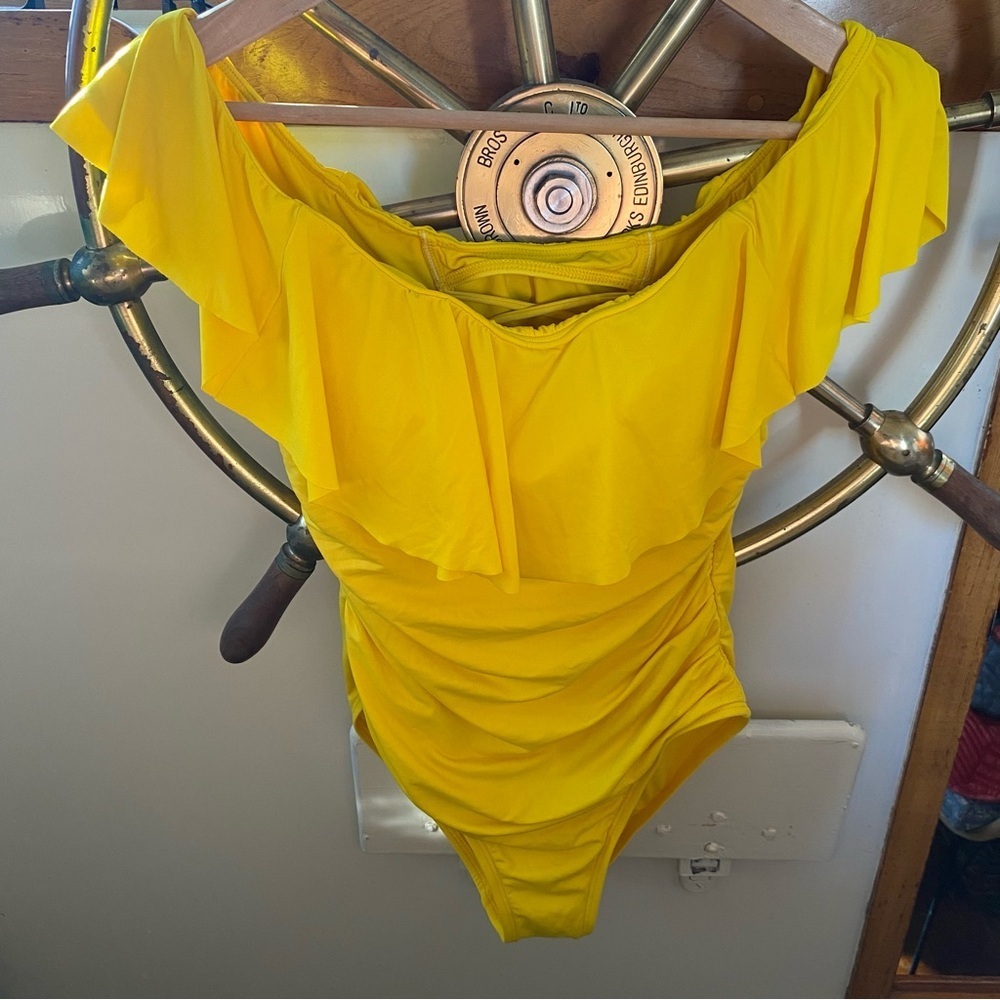 La Blanca Off the Shoulder One-Piece Yellow Swimsuit Size 8